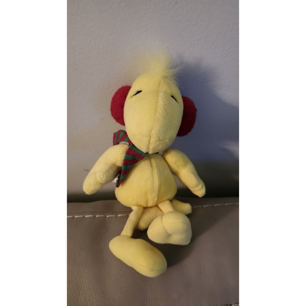 Hallmark Peanuts WOODSTOCK BIRD With‎ SCARF & EARMUFFS 7" Plush STUFFED ANIMAL